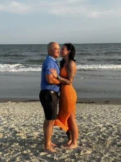 F6417f95 B447 4070 9877 46df3e60dc3e